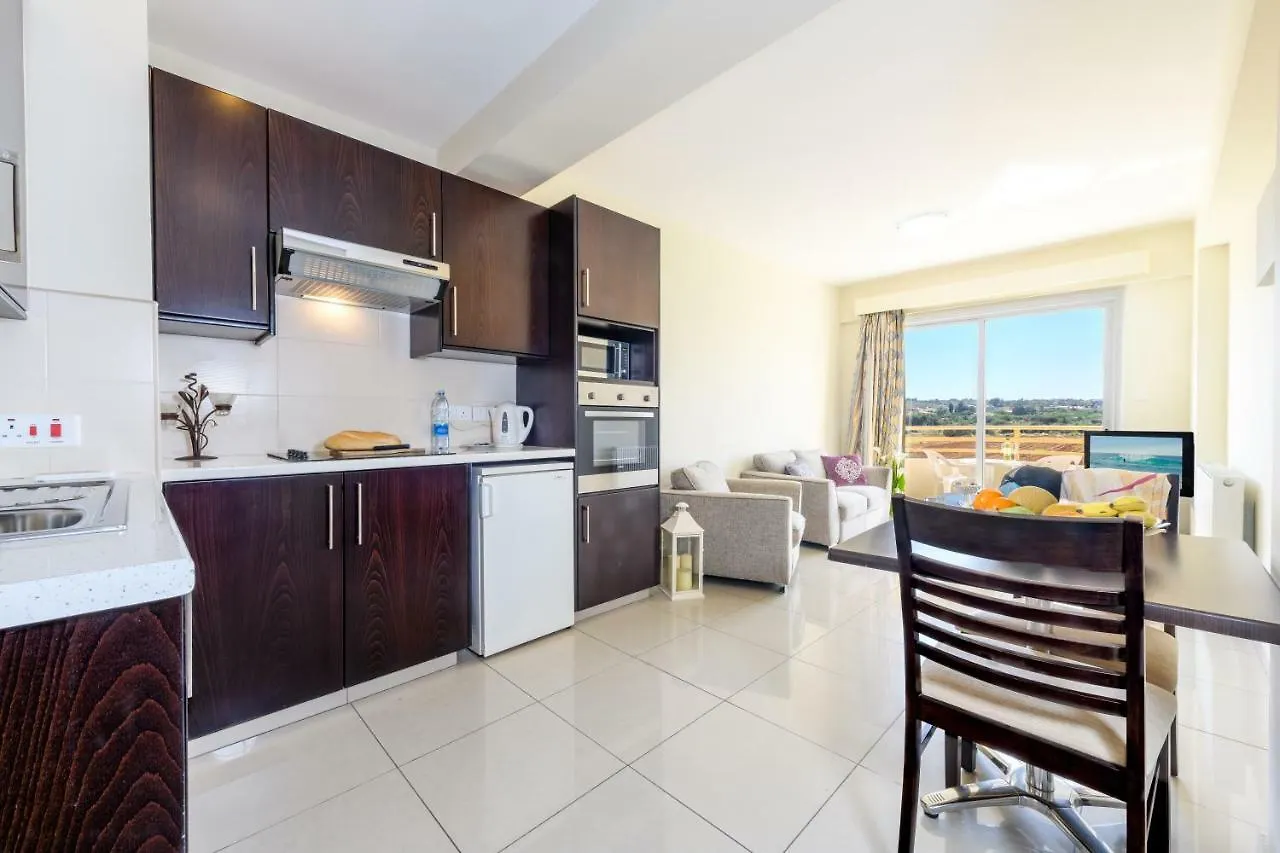 *** מלון דירות פרוטאראס Kama Lifestyle Apartments קפריסין