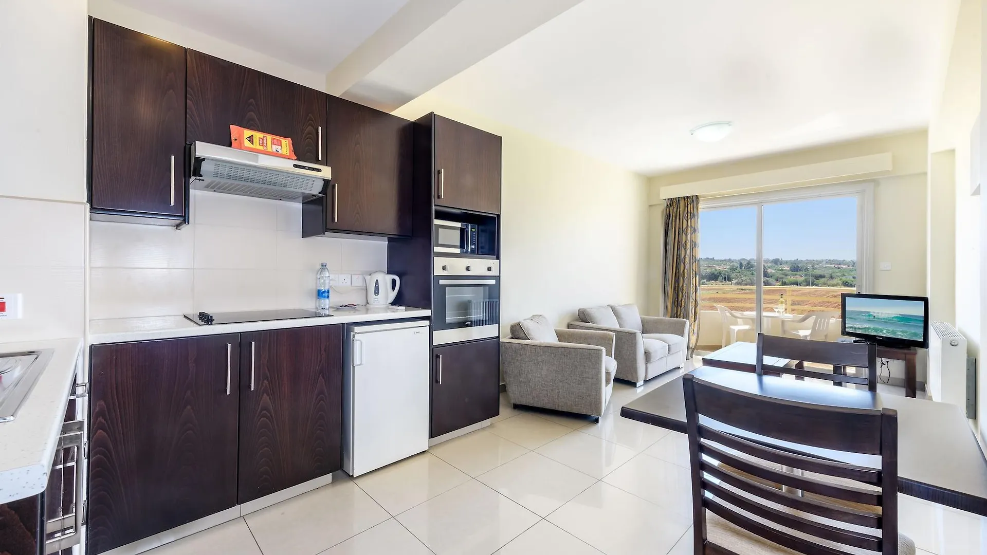 Kama Lifestyle Hotel Apartments Protaras 3*,